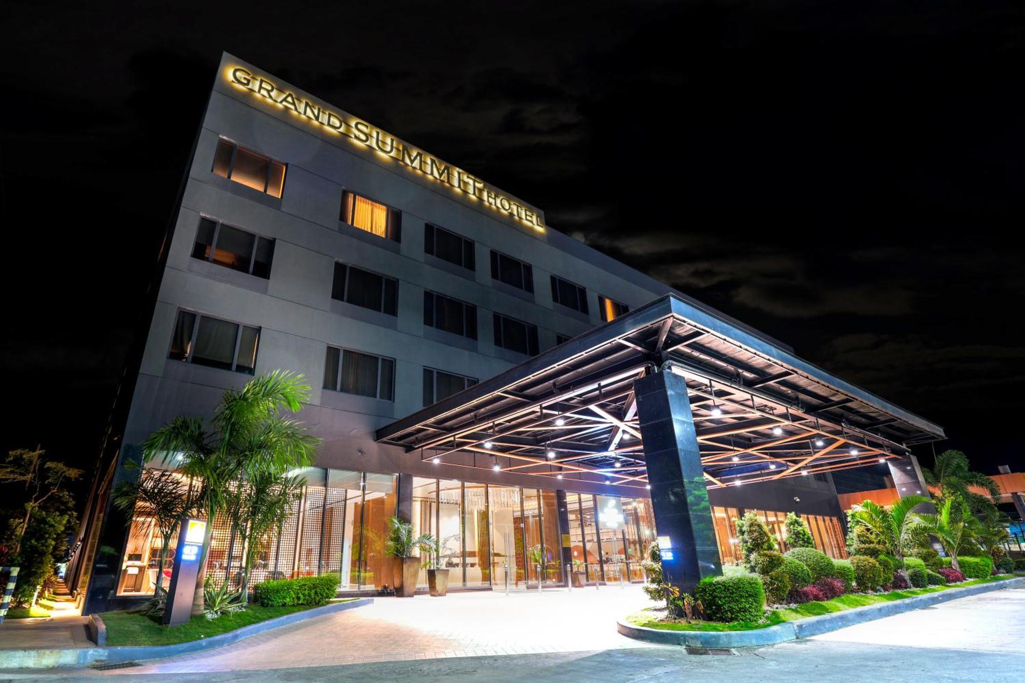 三投斯将军市峰会大酒店 General Santos City 外观 照片