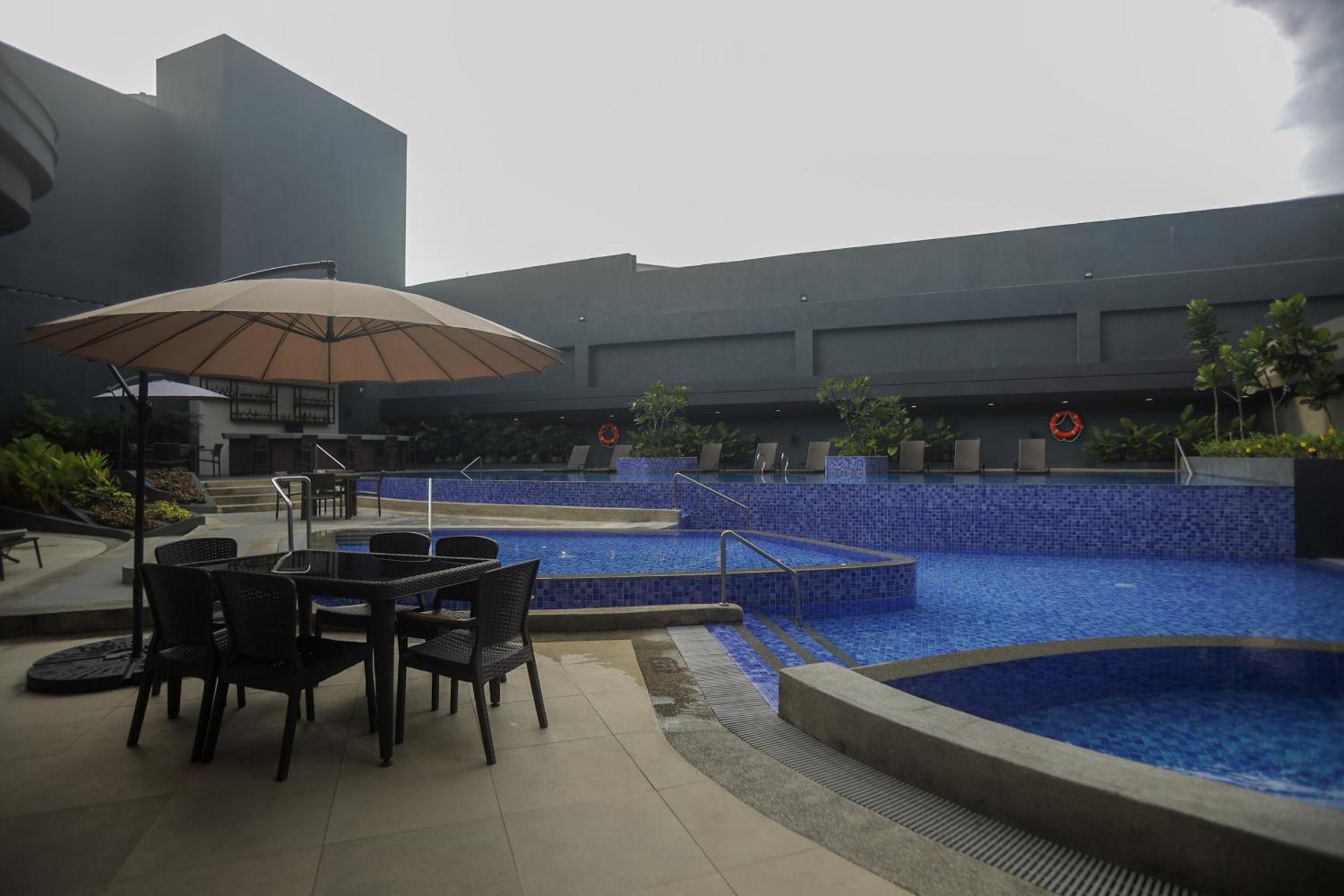 三投斯将军市峰会大酒店 General Santos City 外观 照片